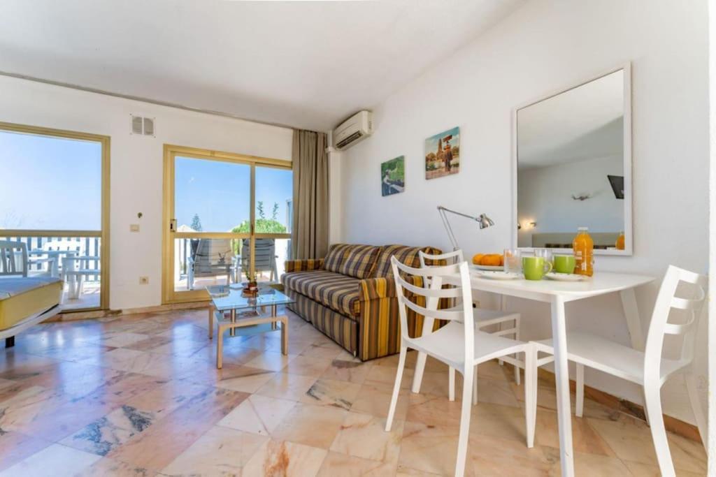 Ct 103 - Faro'S Romana Playa Studio 142 Marbella Kültér fotó