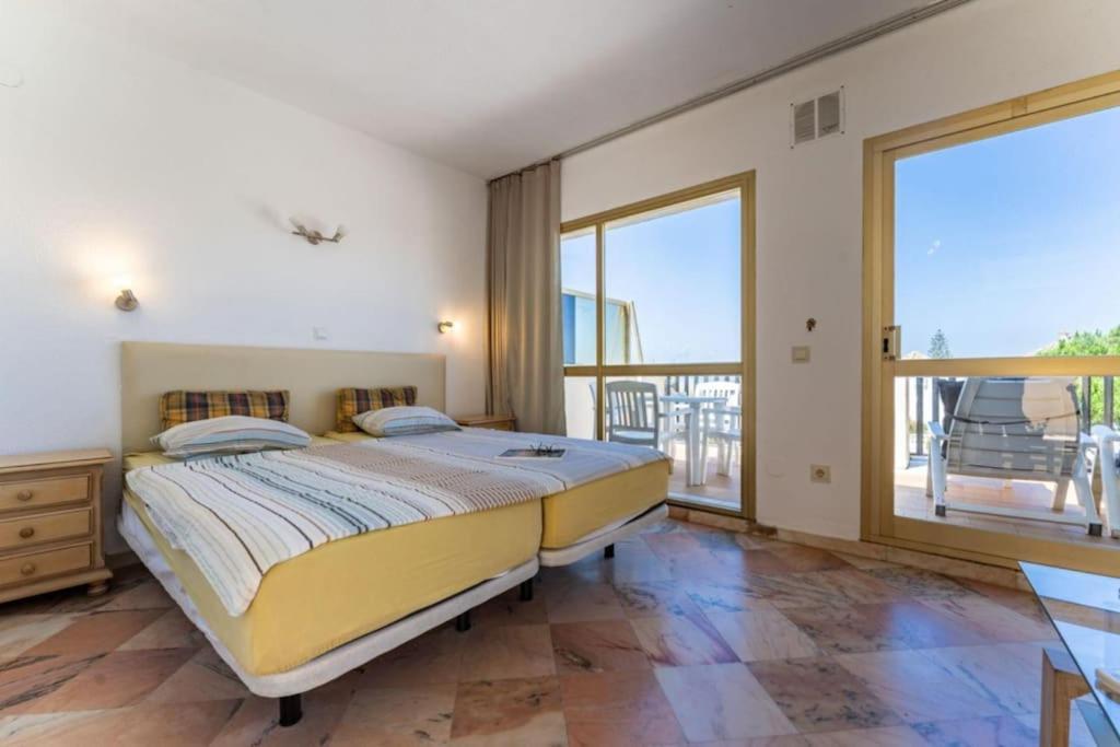 Ct 103 - Faro'S Romana Playa Studio 142 Marbella Kültér fotó